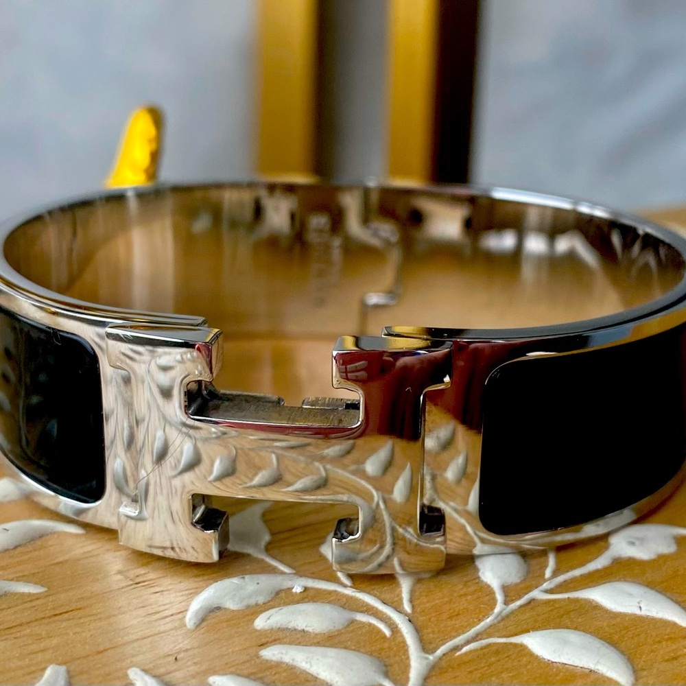 Hermès Clic H Bracelet 7”